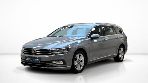 VOLKSWAGEN Passat 2023