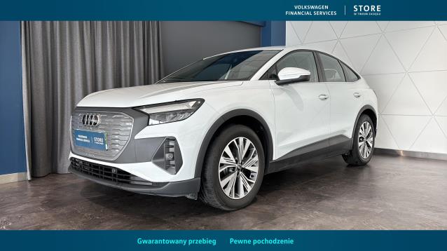 AUDI Q4 e-tron 2022