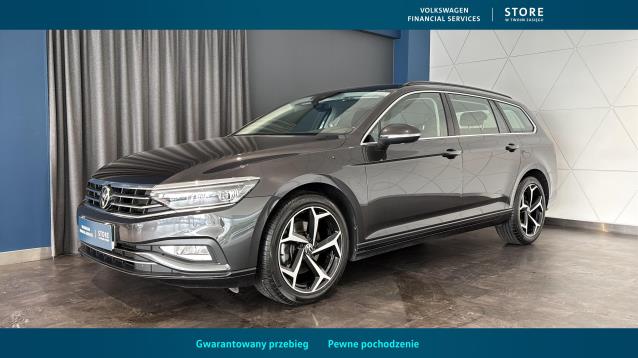 VOLKSWAGEN Passat 2021