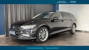 VOLKSWAGEN Passat 2023