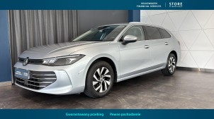 VOLKSWAGEN Passat 2024