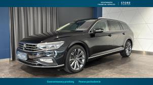 VOLKSWAGEN Passat 2022
