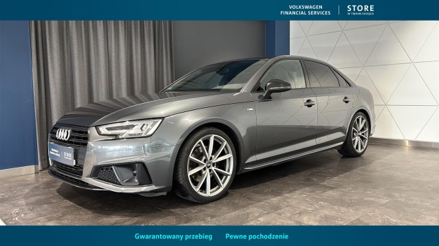 AUDI A4 2019