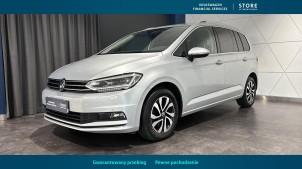 VOLKSWAGEN Touran 2023