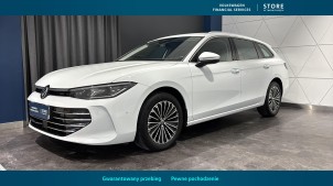 VOLKSWAGEN Passat 2024