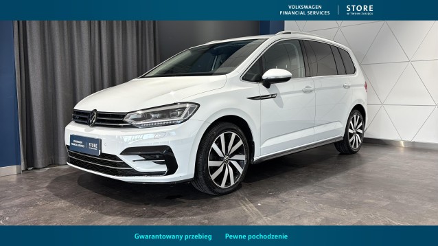 VOLKSWAGEN Touran 2023