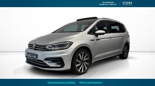 VOLKSWAGEN Touran 2023