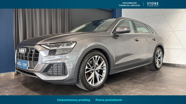 AUDI Q8 2022