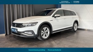 VOLKSWAGEN Passat 2022