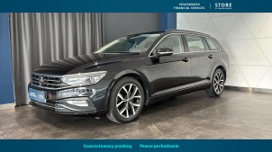 VOLKSWAGEN Passat 2023