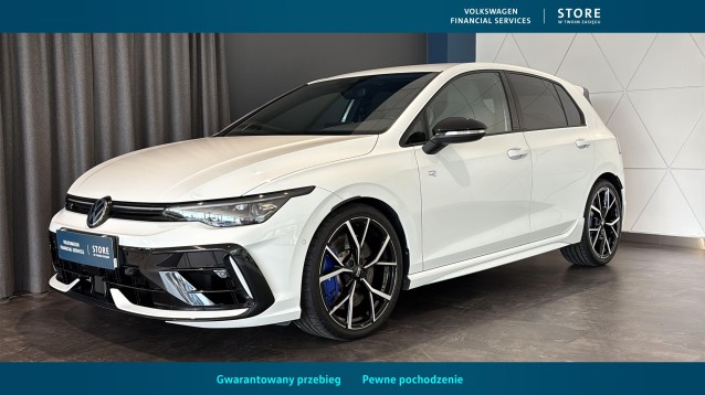 Volkswagen Golf 2025
