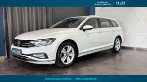 VOLKSWAGEN Passat 2023