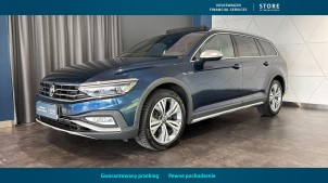 VOLKSWAGEN Passat 2022