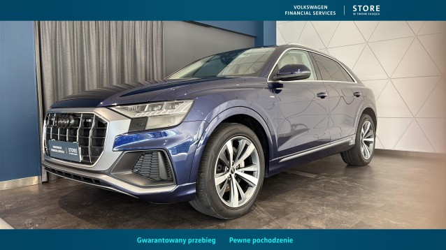 Audi Q8
