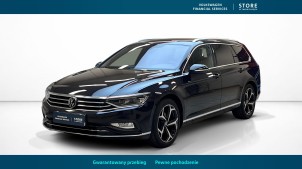 VOLKSWAGEN Passat 2023