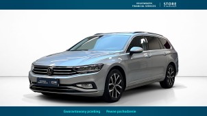 VOLKSWAGEN Passat 2023